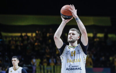 Išskirtinėmis aprangomis pasidabinę šiauliečiai revanšavosi „Juventus“